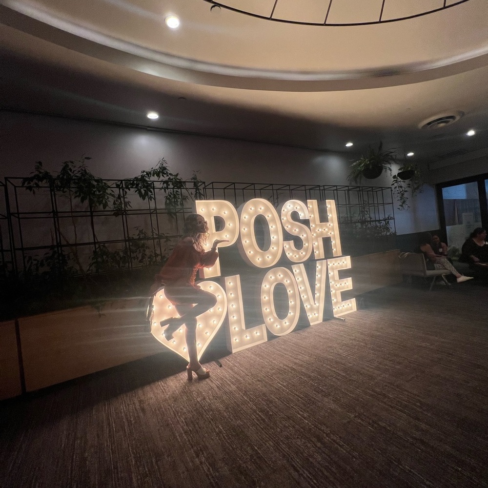 💕Meet your Posher, Tijana! 💕 - Picture 8 of 10